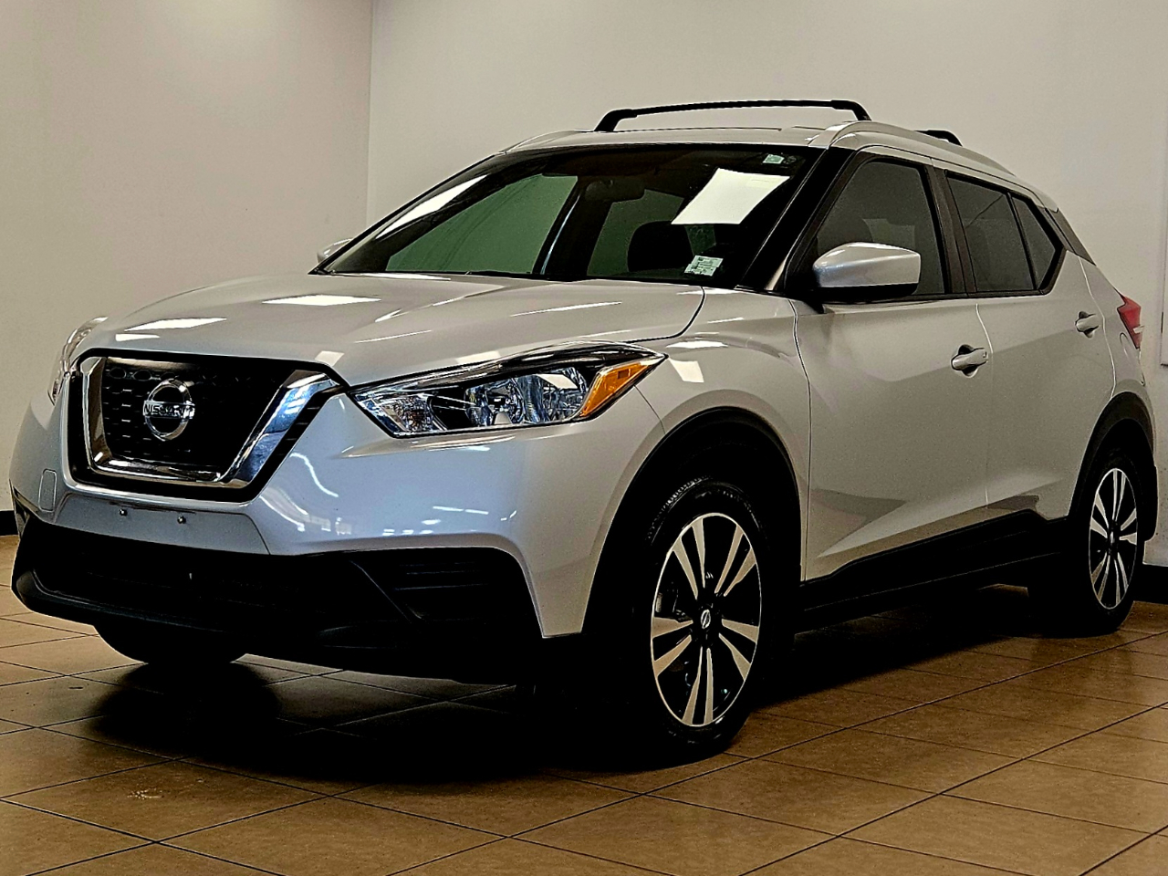 Nissan Kicks SV FWD 2018