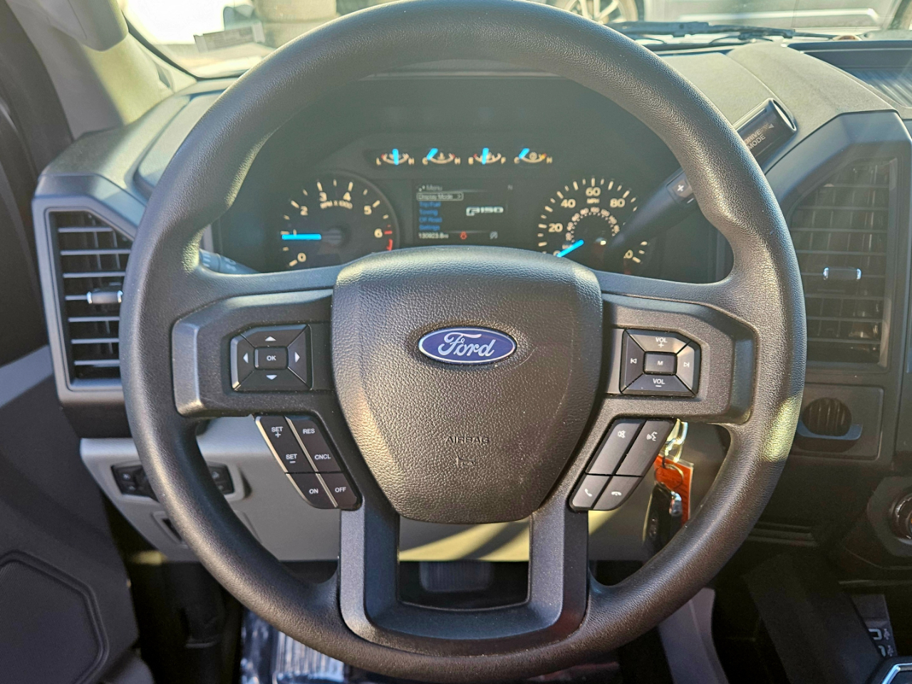 Ford F-150 XL 2WD SuperCrew 5.5' Box 2018