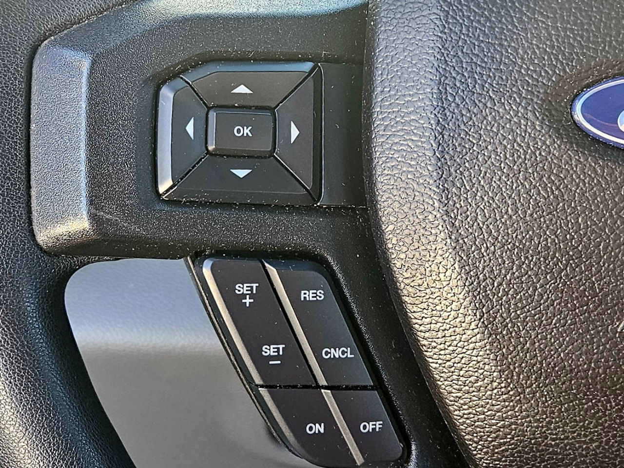 Ford F-150 XL 2WD SuperCrew 5.5' Box 2018