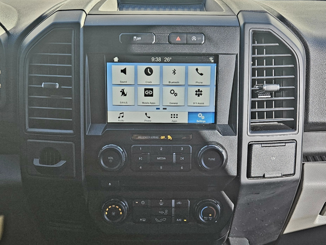 Ford F-150 XL 2WD SuperCrew 5.5' Box 2018