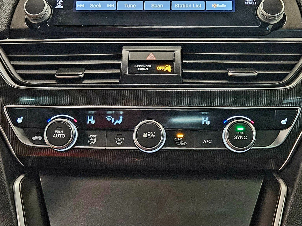 Honda Accord Sedan Sport 2.0T Auto 2022