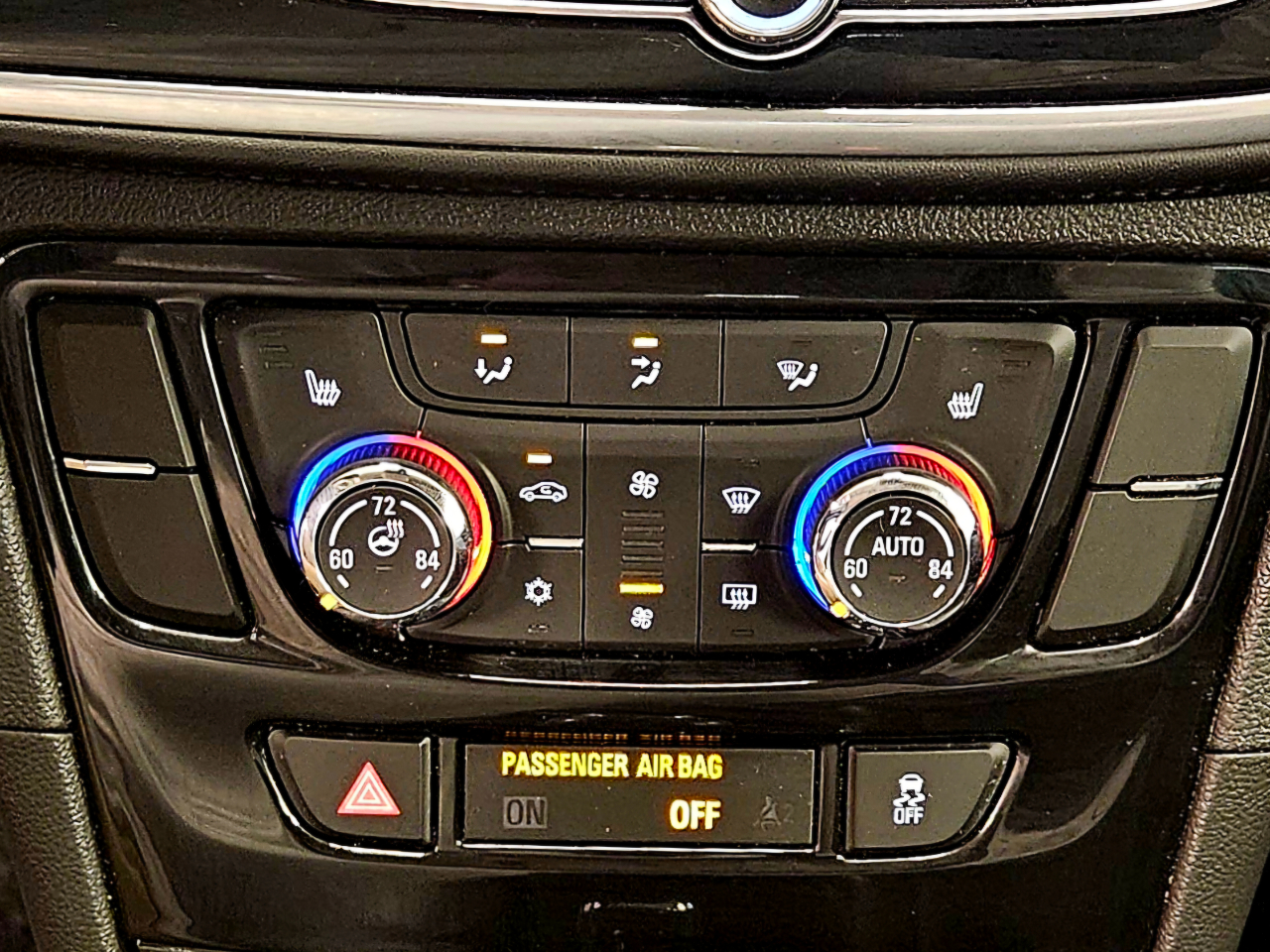 Buick Encore AWD 4dr Essence 2019