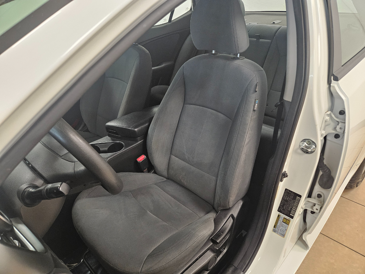 Kia Optima 4dr Sdn LX 2015