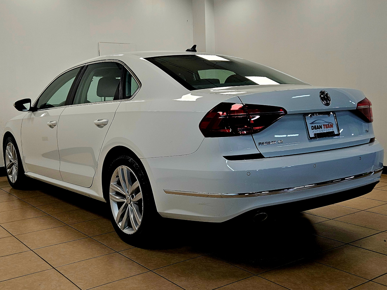 Volkswagen Passat 2.0T SE Auto 2018