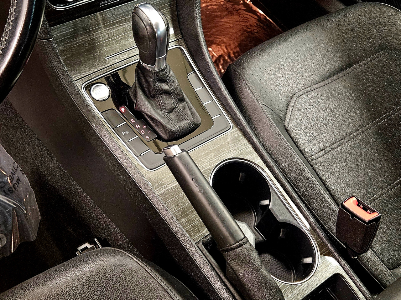 Volkswagen Passat 2.0T SE Auto 2018