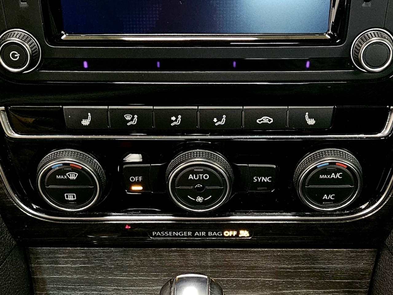 Volkswagen Passat 2.0T SE Auto 2018