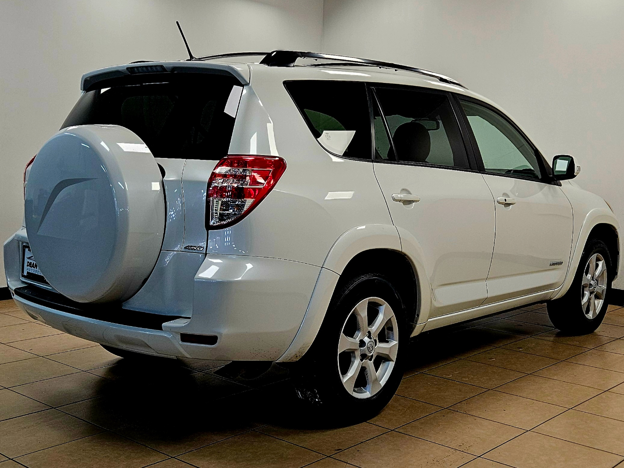Toyota RAV4  2011