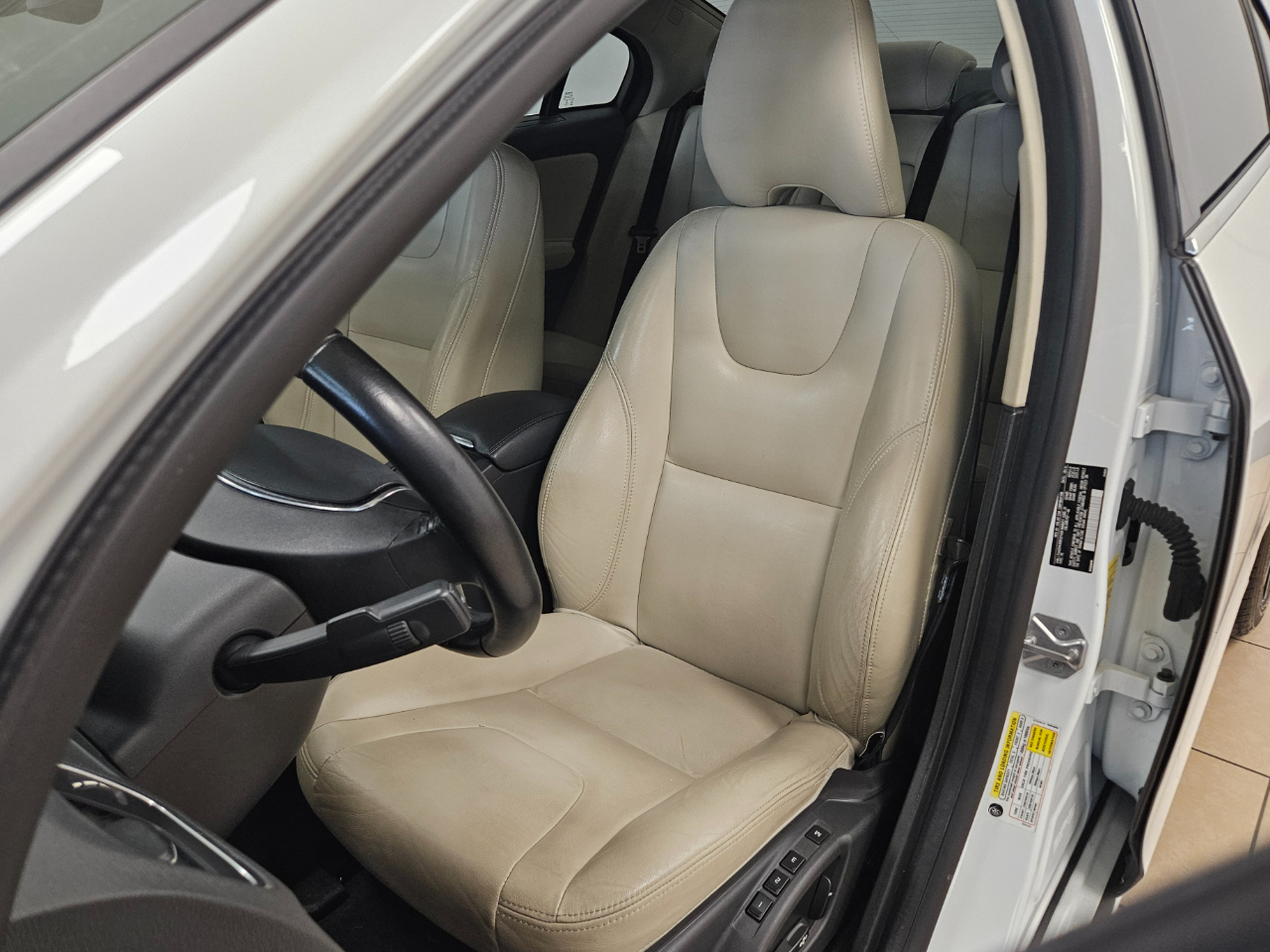 Volvo S60 T5 FWD Inscription 2017