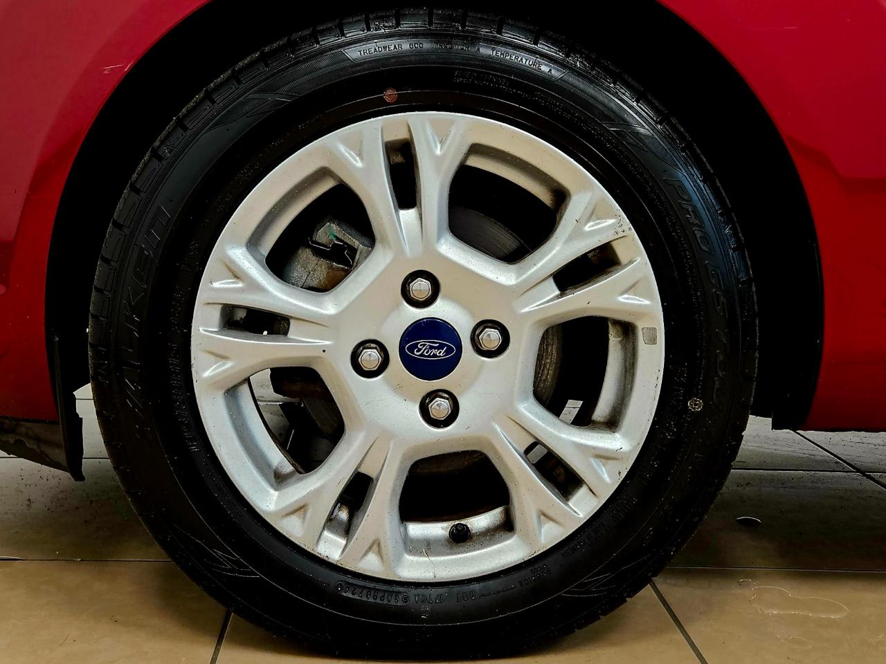 Ford Fiesta 5dr HB SE 2016