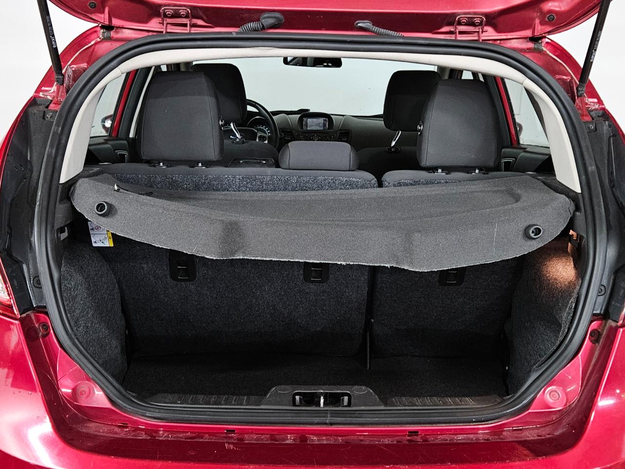 Ford Fiesta 5dr HB SE 2016