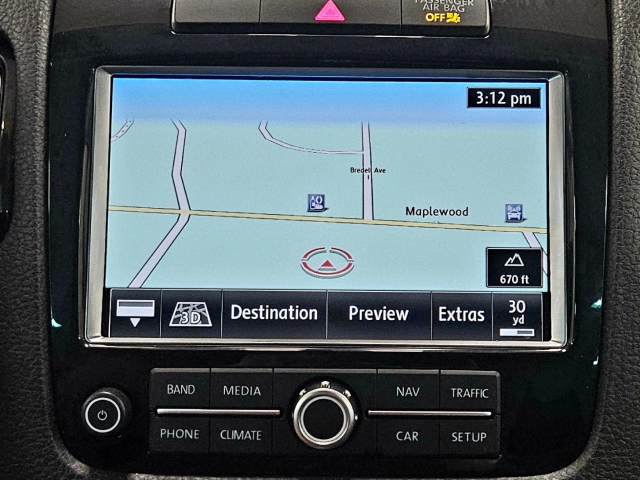 Volkswagen Touareg 4dr 3.6L Sport w/Nav 2014