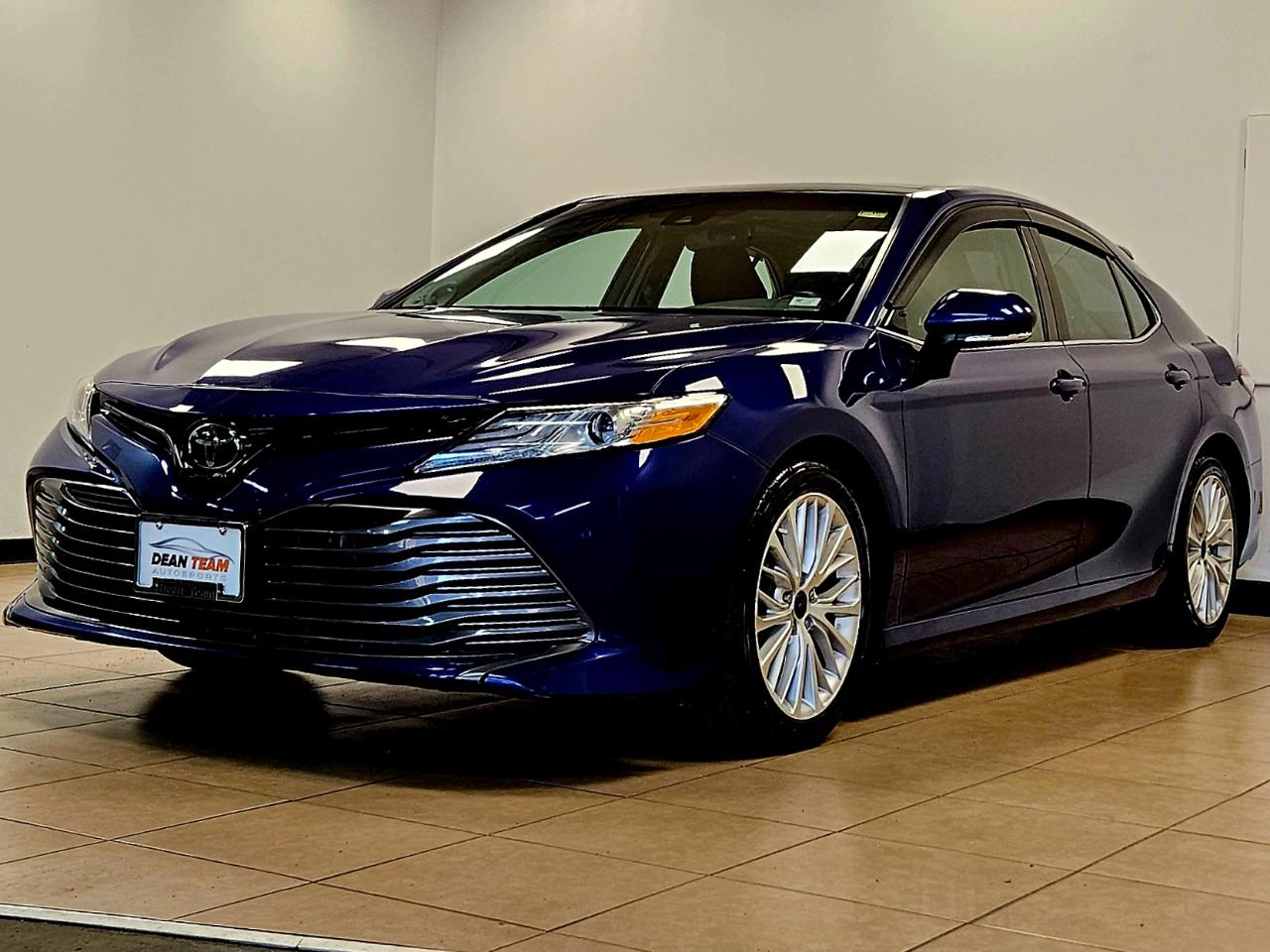 Toyota Camry  2018