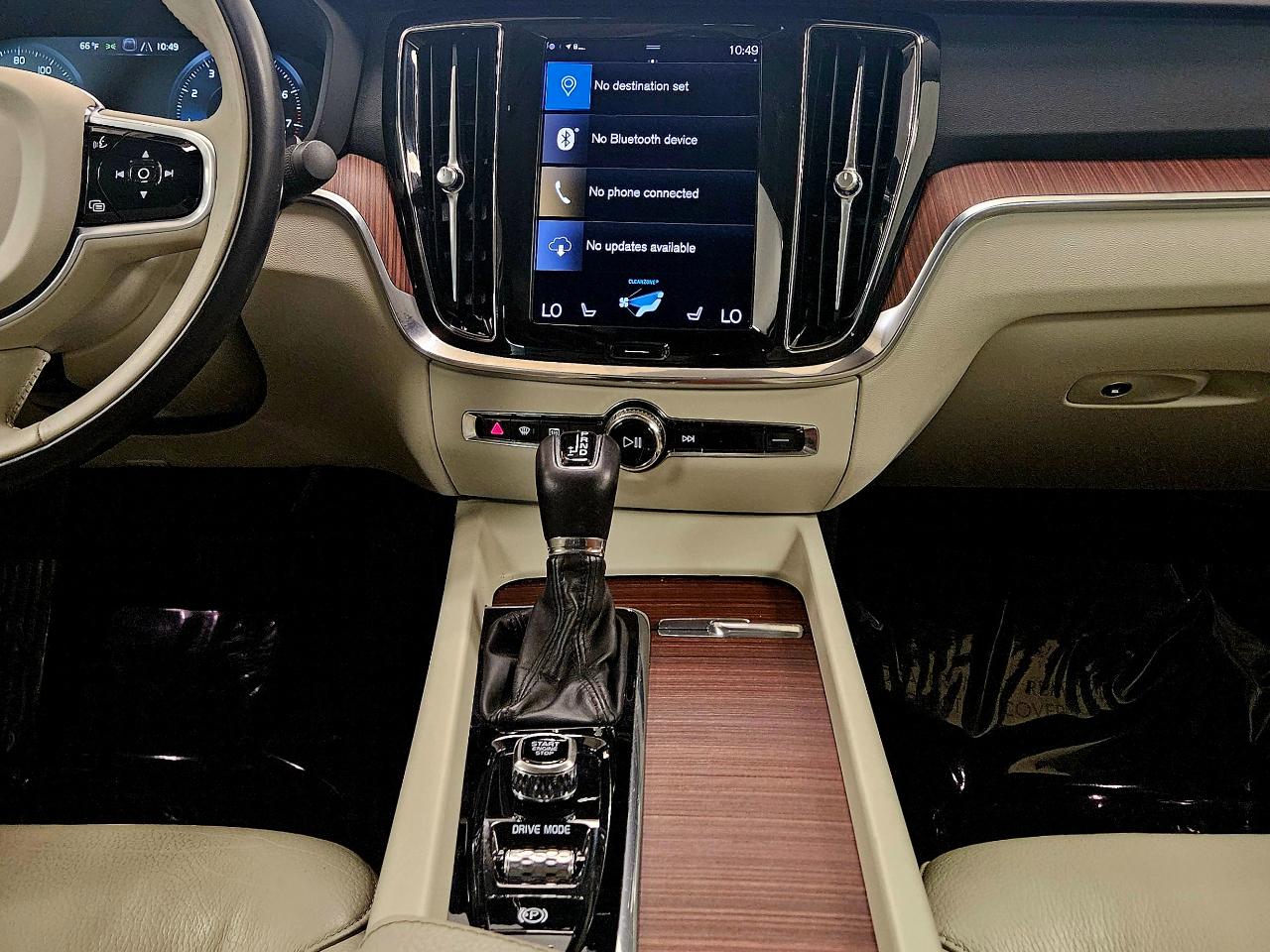 Volvo S60 T5 FWD Momentum 2021