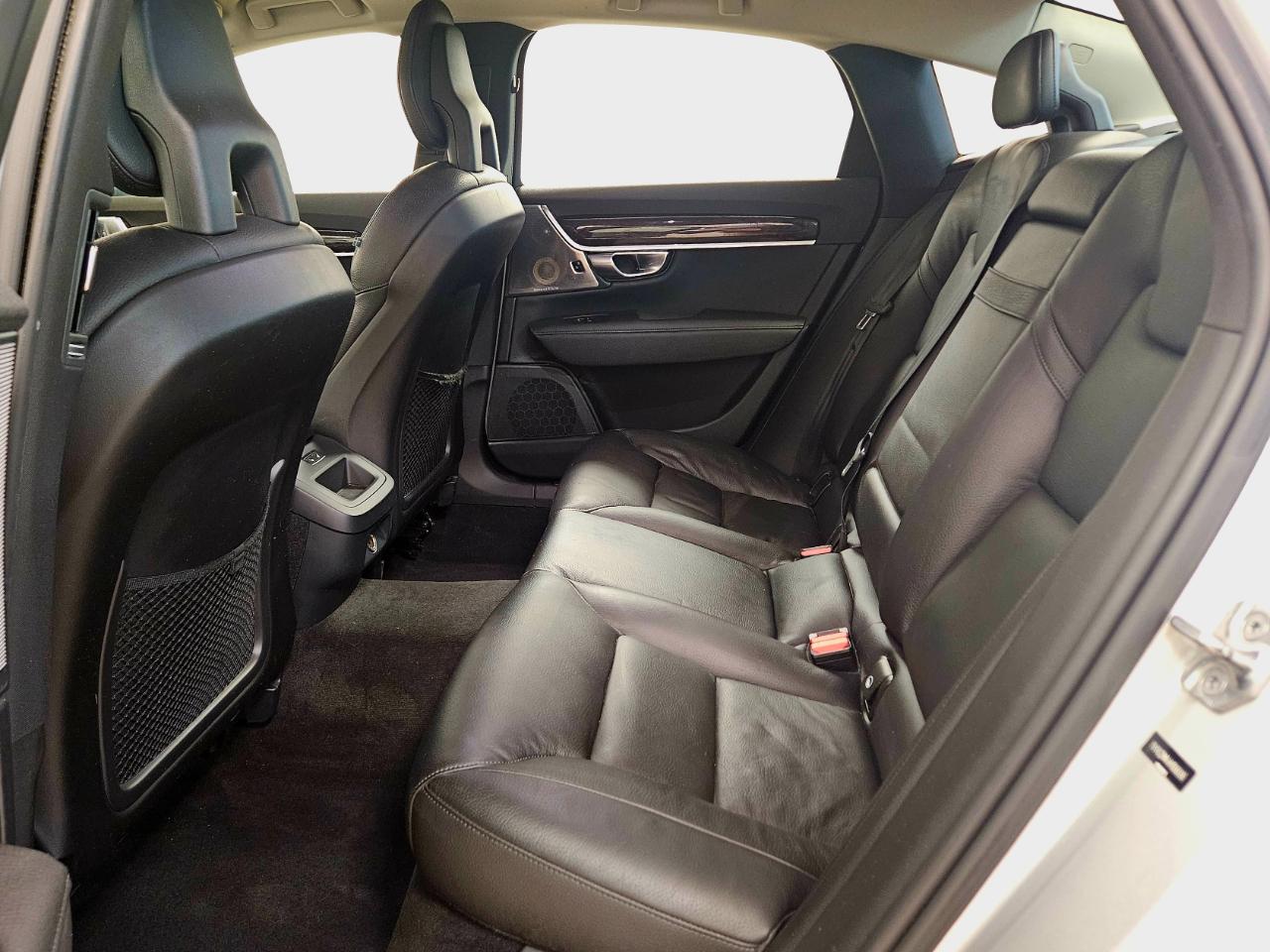 Volvo S90 T6 AWD Momentum 2017