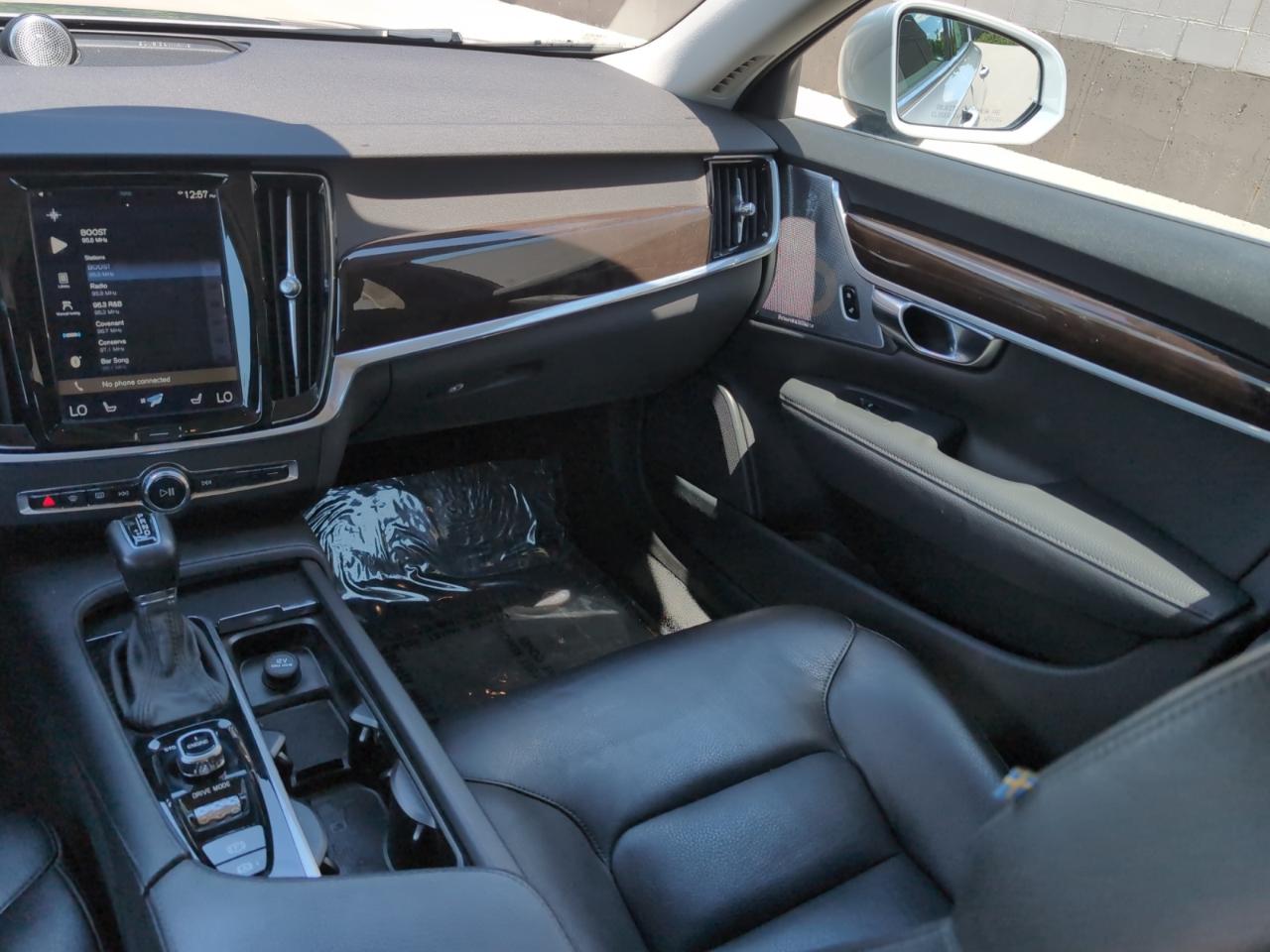 Volvo S90 T6 AWD Momentum 2017