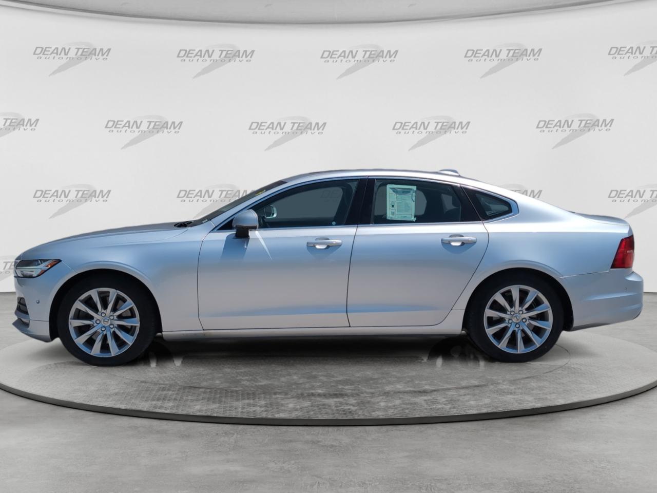 Volvo S90 T6 AWD Momentum 2017
