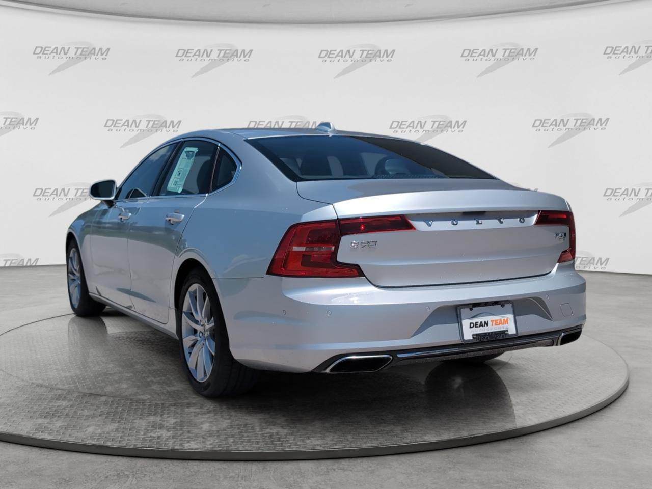 Volvo S90 T6 AWD Momentum 2017