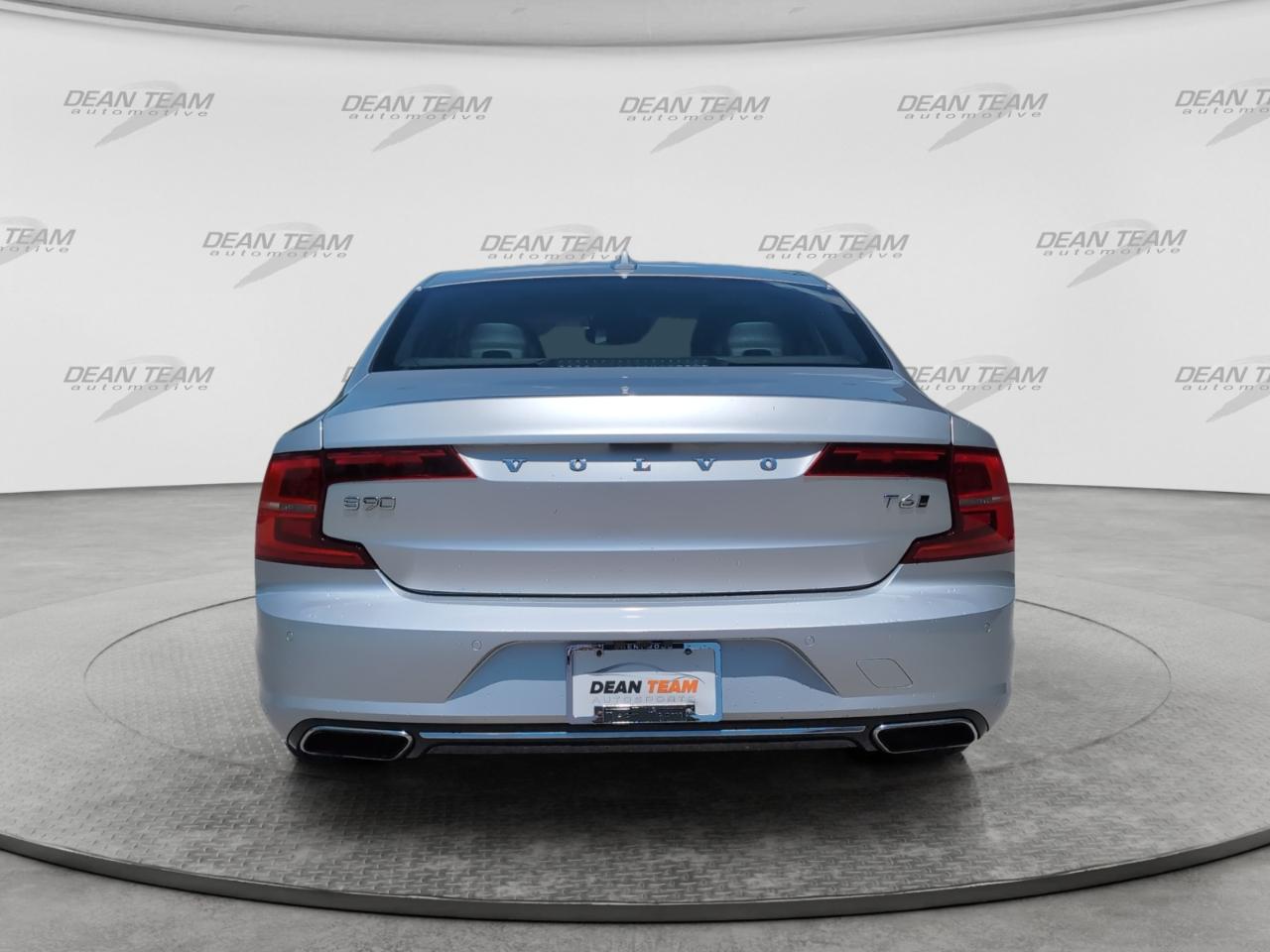 Volvo S90 T6 AWD Momentum 2017