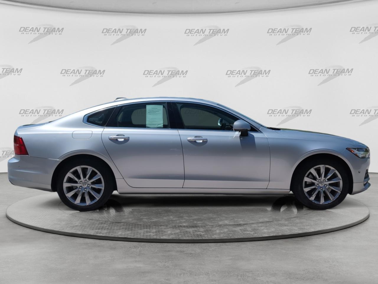 Volvo S90 T6 AWD Momentum 2017