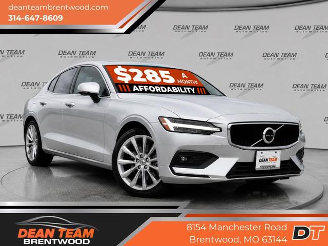 Silver 2017 Volvo S90 Sedan All-Wheel Drive Automatic