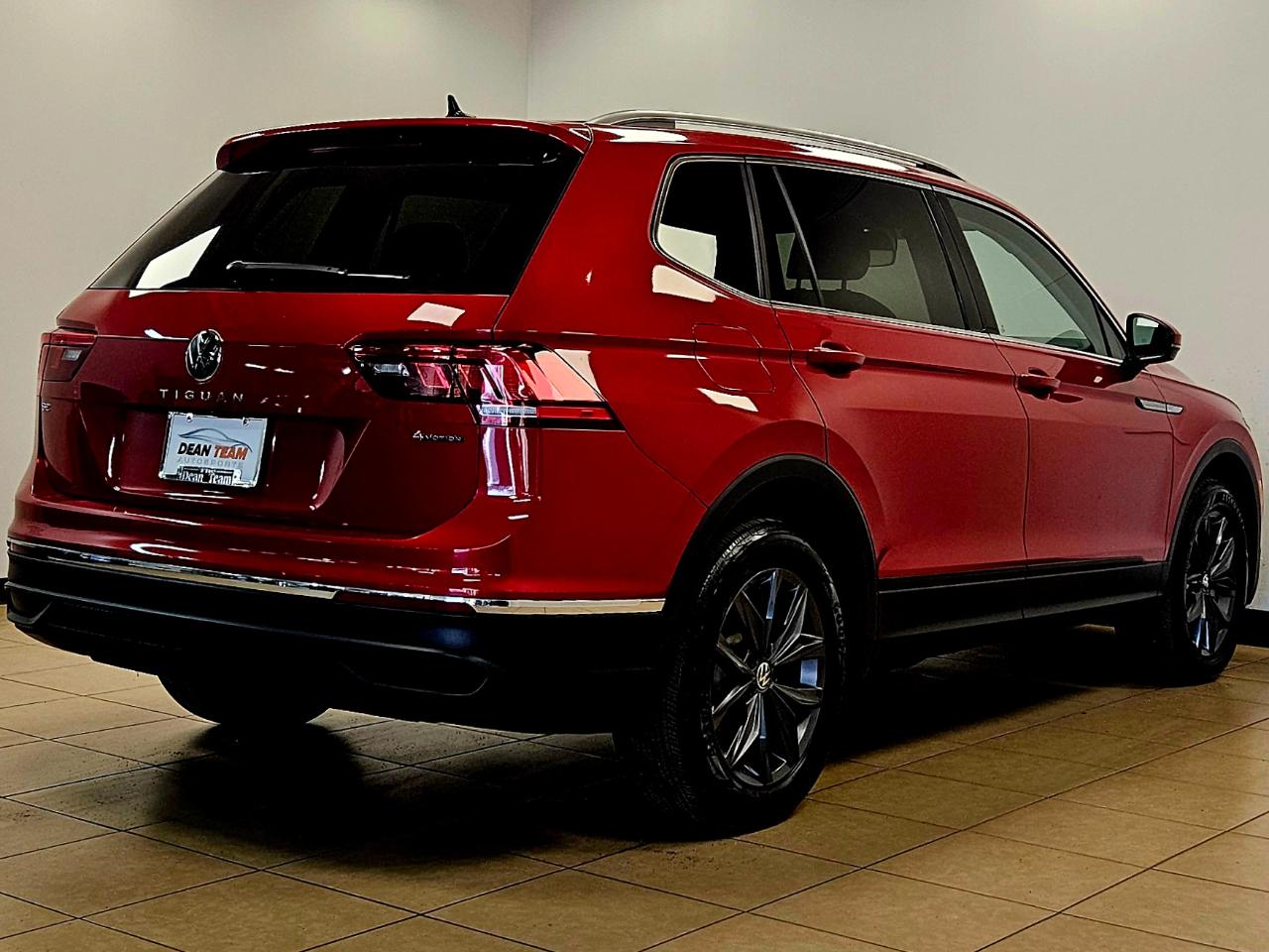 Volkswagen Tiguan 2.0T SE 4MOTION 2023