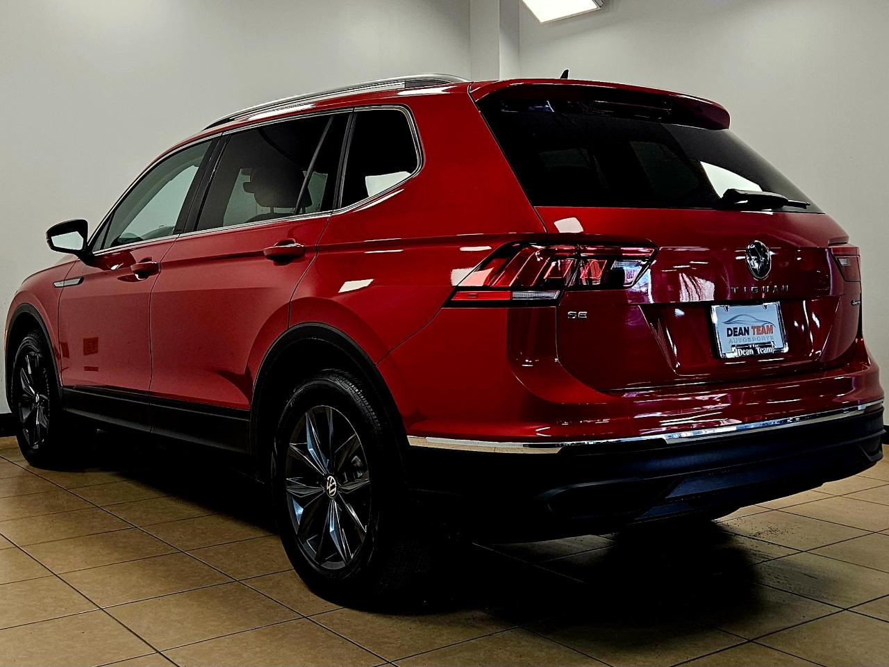 Volkswagen Tiguan 2.0T SE 4MOTION 2023