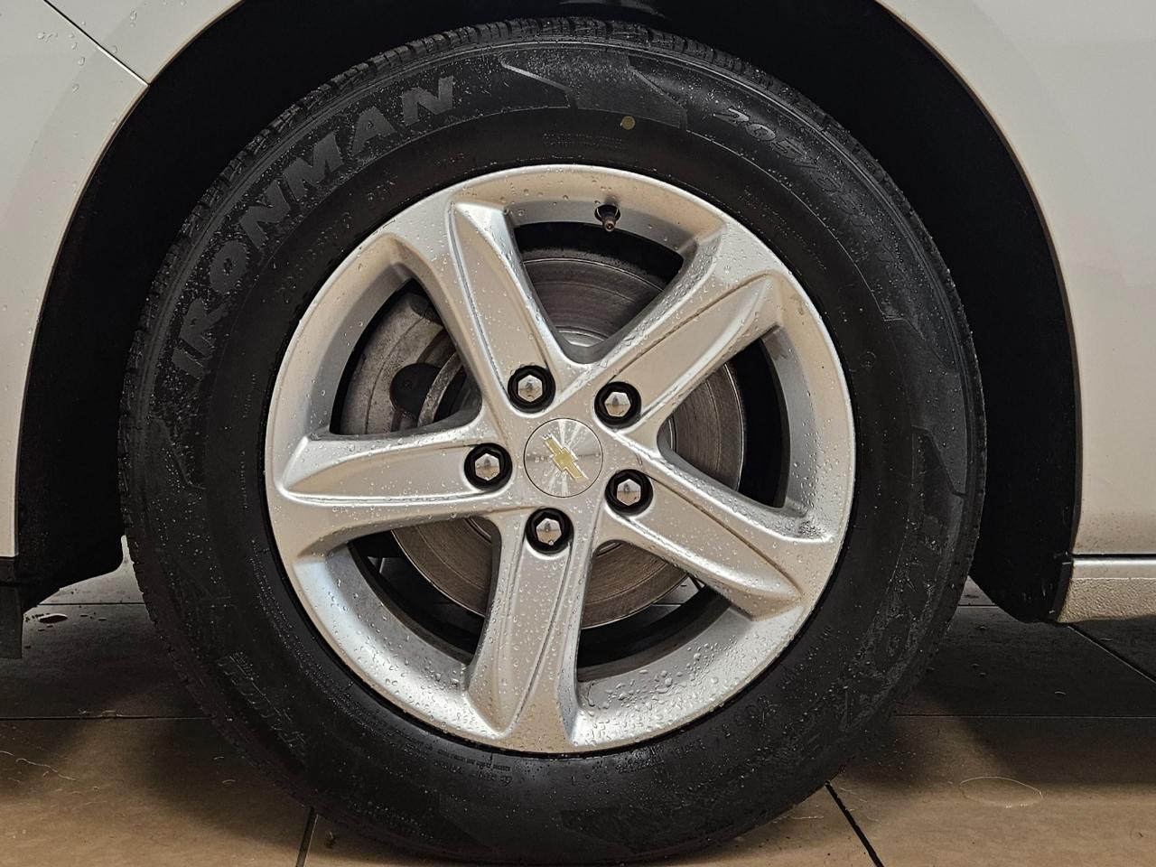 Chevrolet Malibu 4dr Sdn LS w/1FL 2021