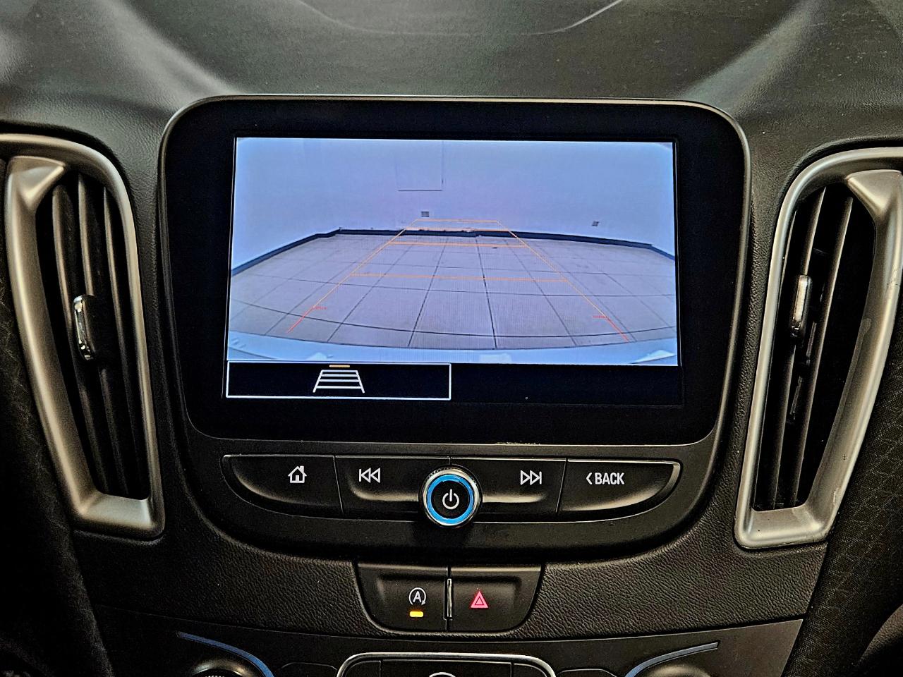 Chevrolet Malibu 4dr Sdn LS w/1FL 2021