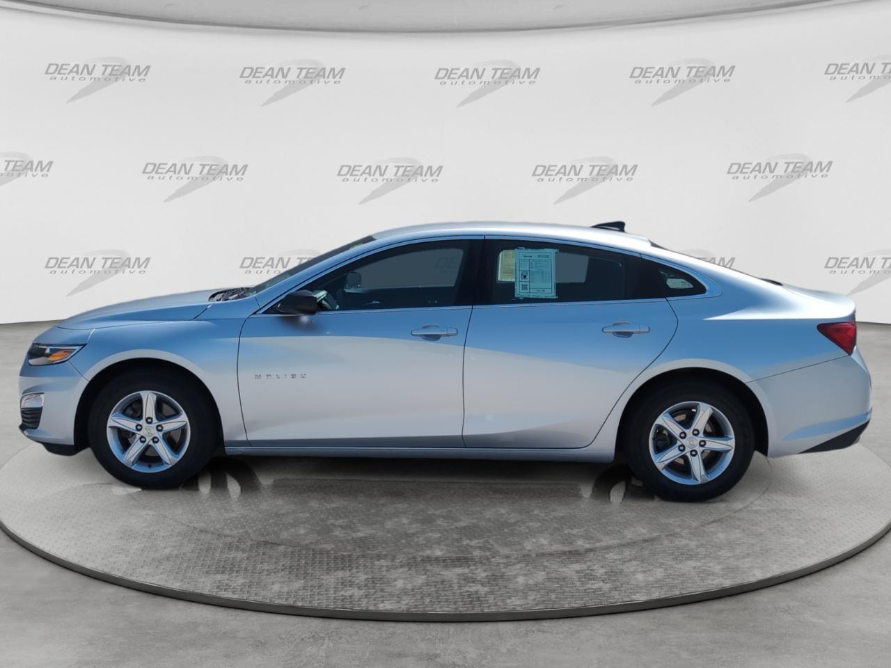 Chevrolet Malibu 4dr Sdn LS w/1FL 2021