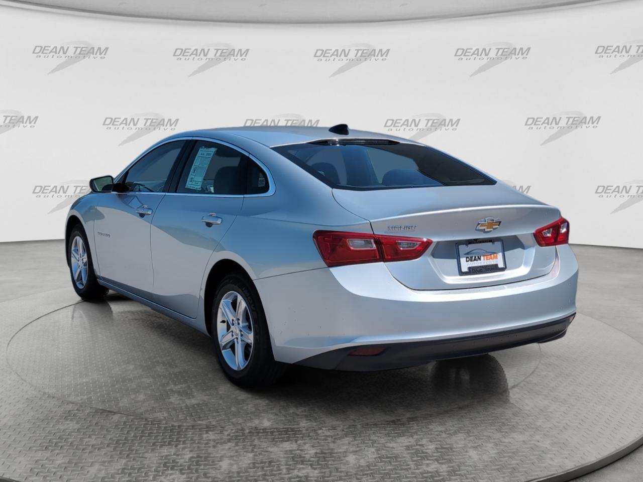 Chevrolet Malibu 4dr Sdn LS w/1FL 2021