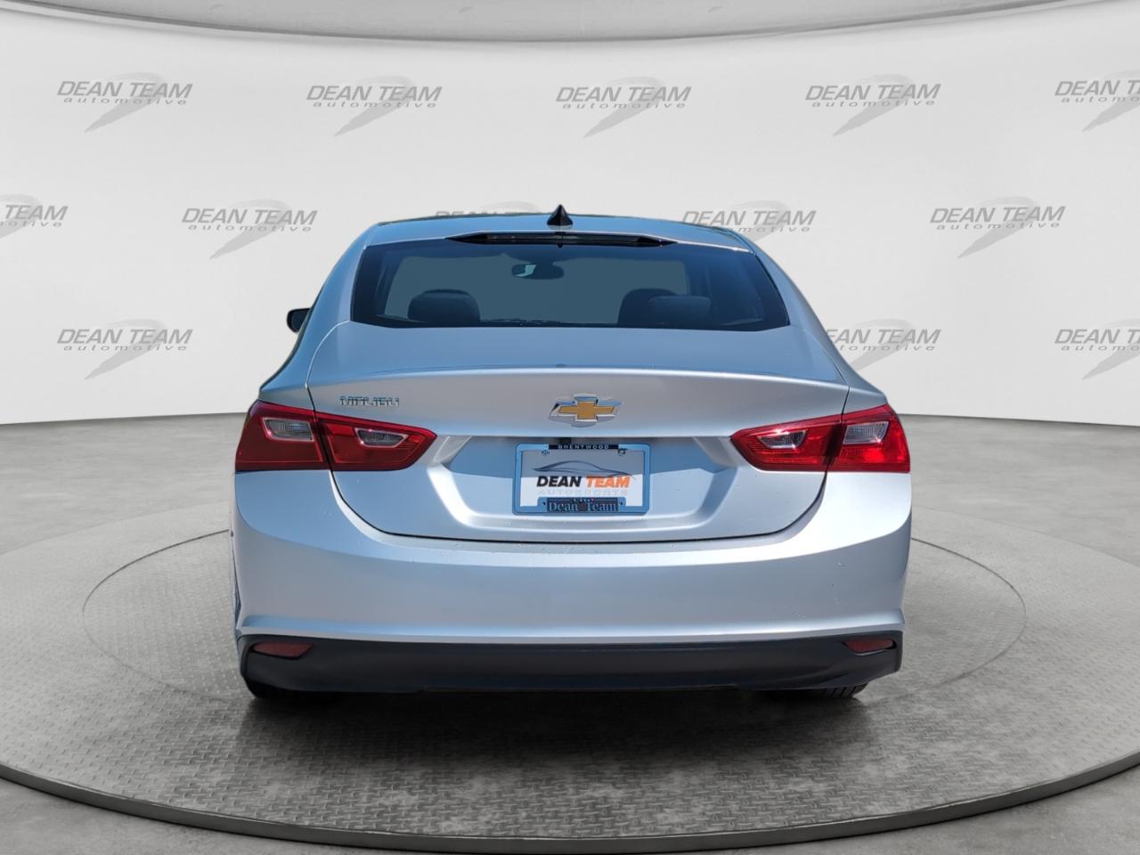 Chevrolet Malibu 4dr Sdn LS w/1FL 2021