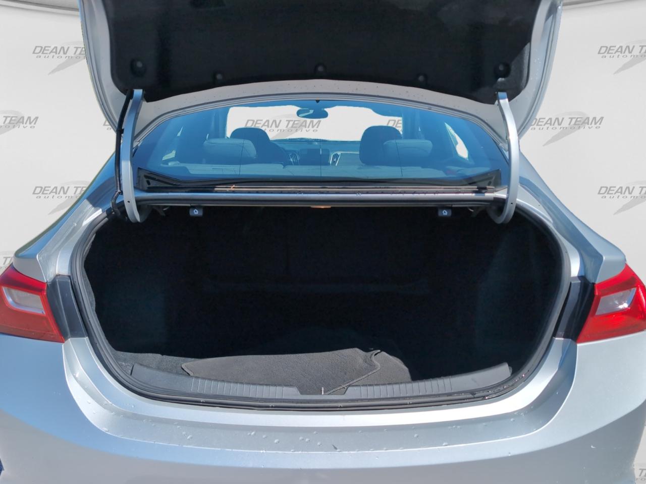 Chevrolet Malibu 4dr Sdn LS w/1FL 2021