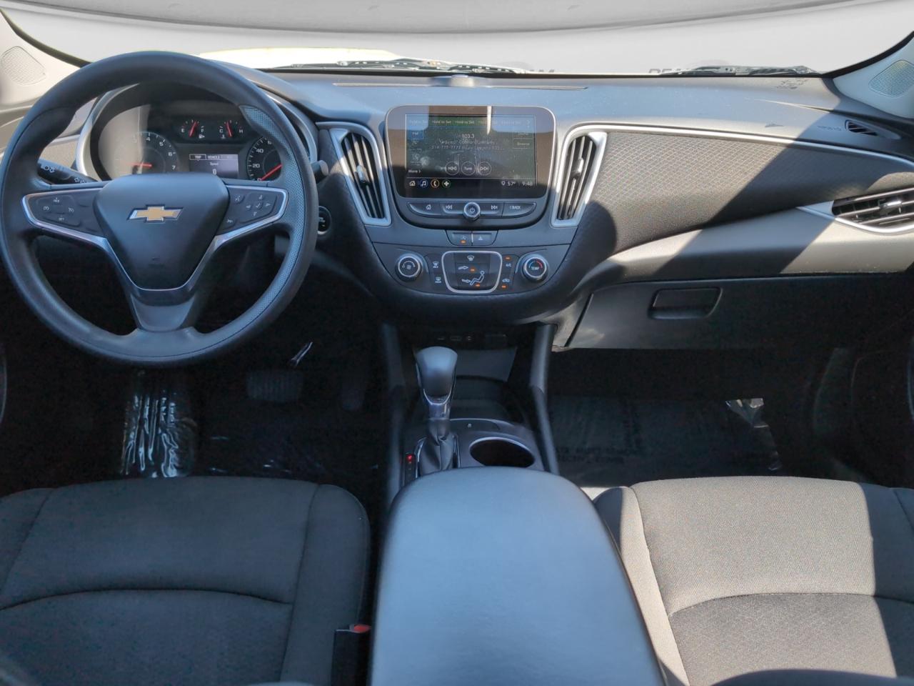 Chevrolet Malibu 4dr Sdn LS w/1FL 2021