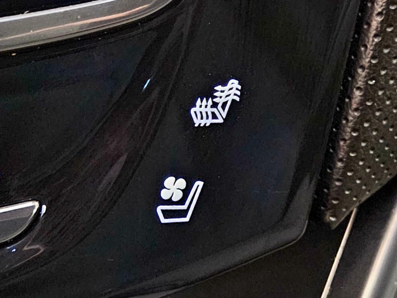 Cadillac XTS 4dr Sdn Luxury FWD 2017