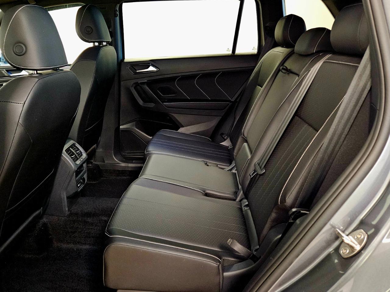 Volkswagen Tiguan  2024