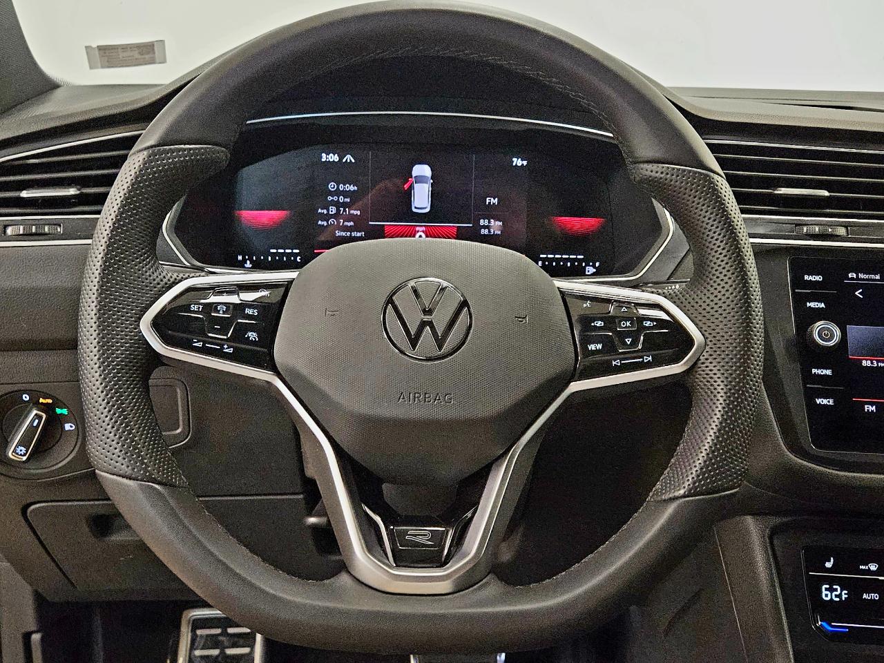 Volkswagen Tiguan  2024