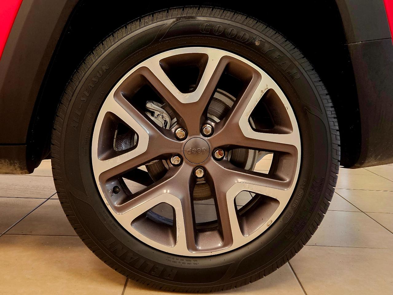 Jeep Renegade FWD 4dr Latitude 2016