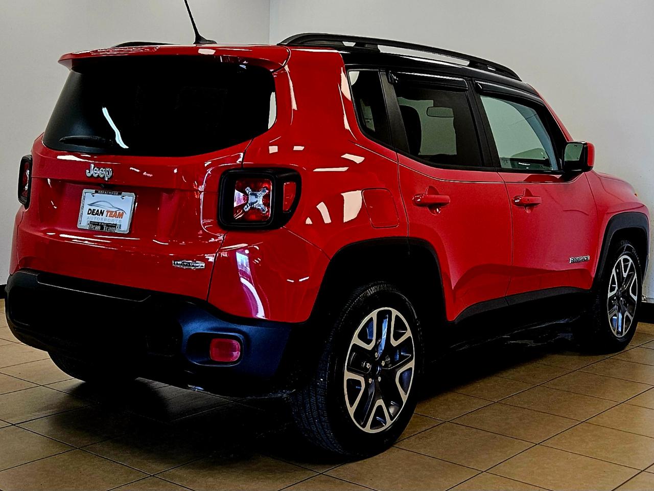 Jeep Renegade FWD 4dr Latitude 2016