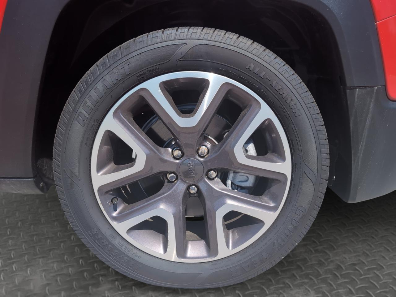 Jeep Renegade FWD 4dr Latitude 2016