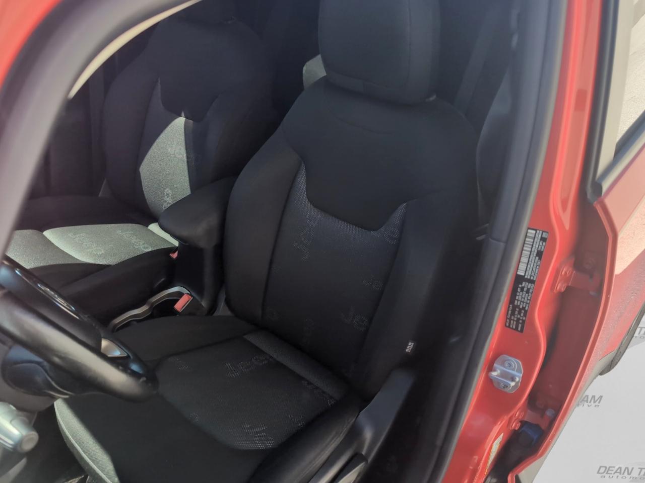 Jeep Renegade FWD 4dr Latitude 2016