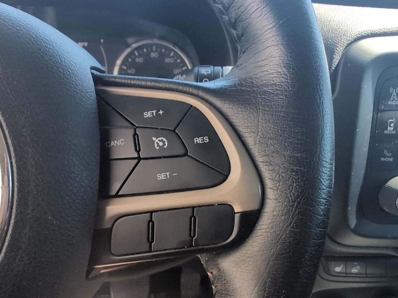 Jeep Renegade FWD 4dr Latitude 2016