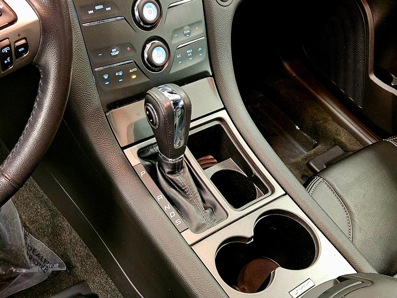 Ford Taurus SEL FWD 2018