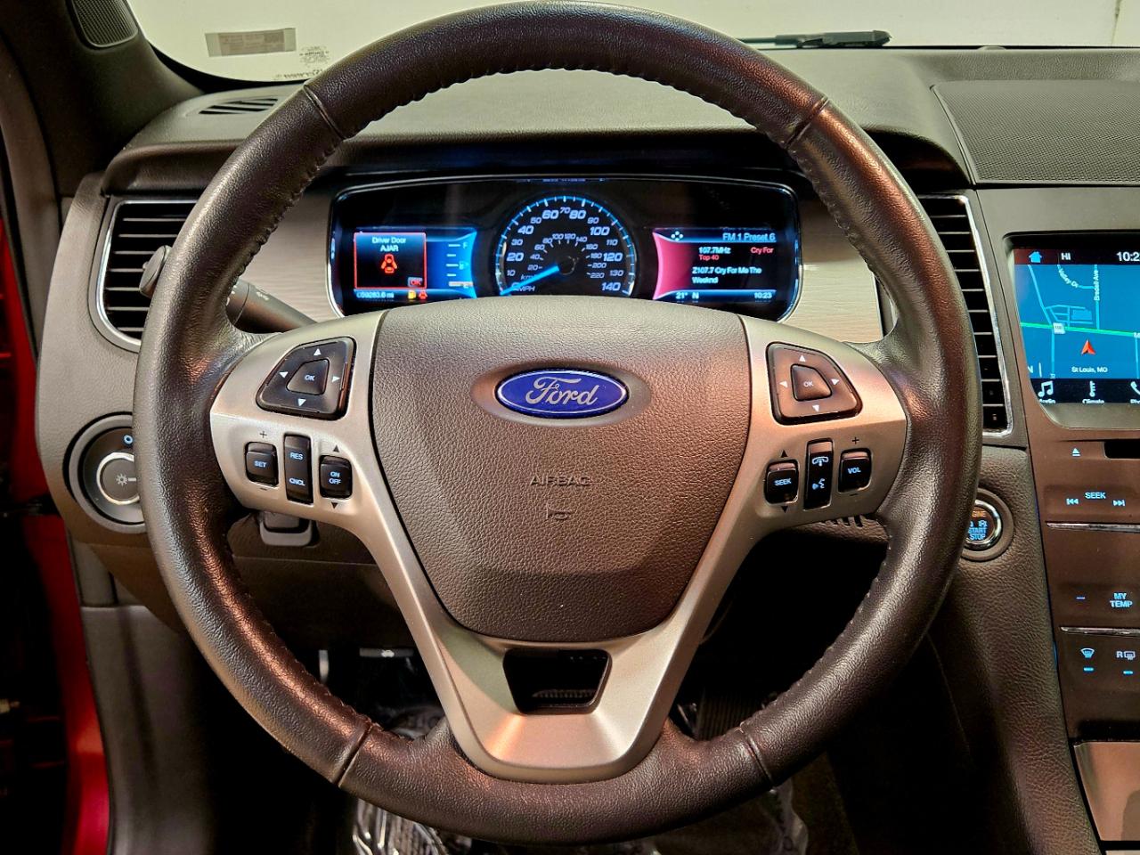 Ford Taurus SEL FWD 2018