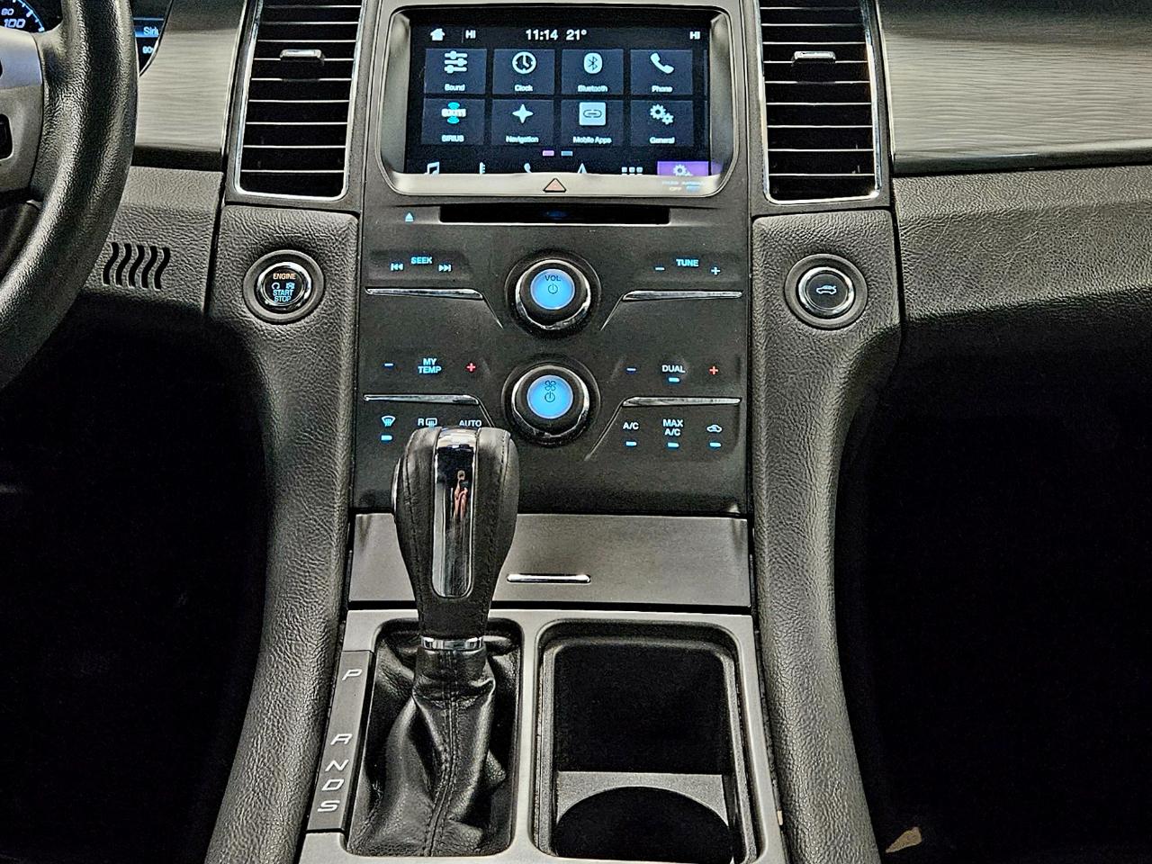 Ford Taurus SEL FWD 2018