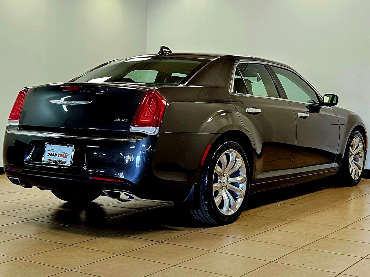 Chrysler 300 Limited RWD 2018
