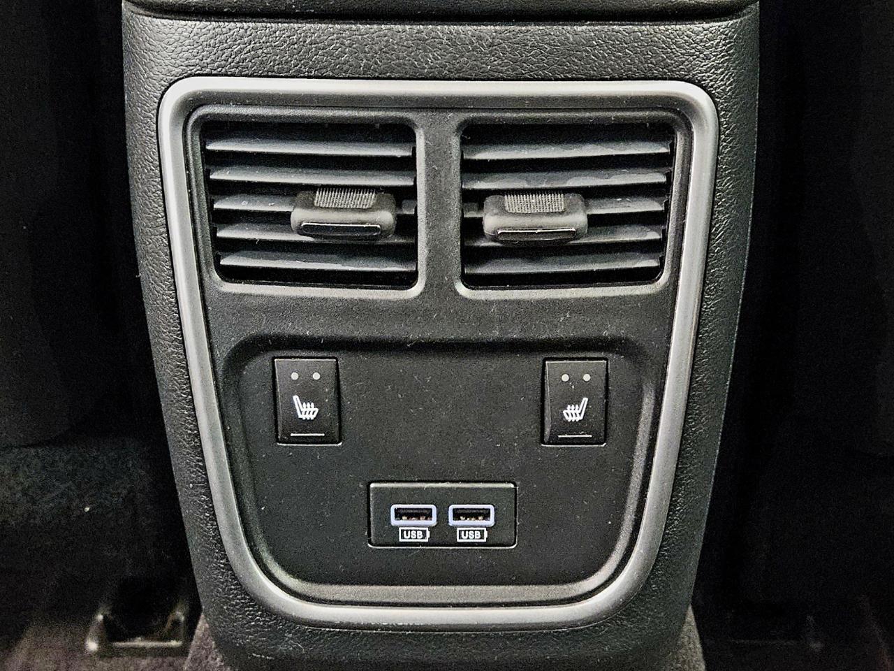 Chrysler 300 Limited RWD 2018