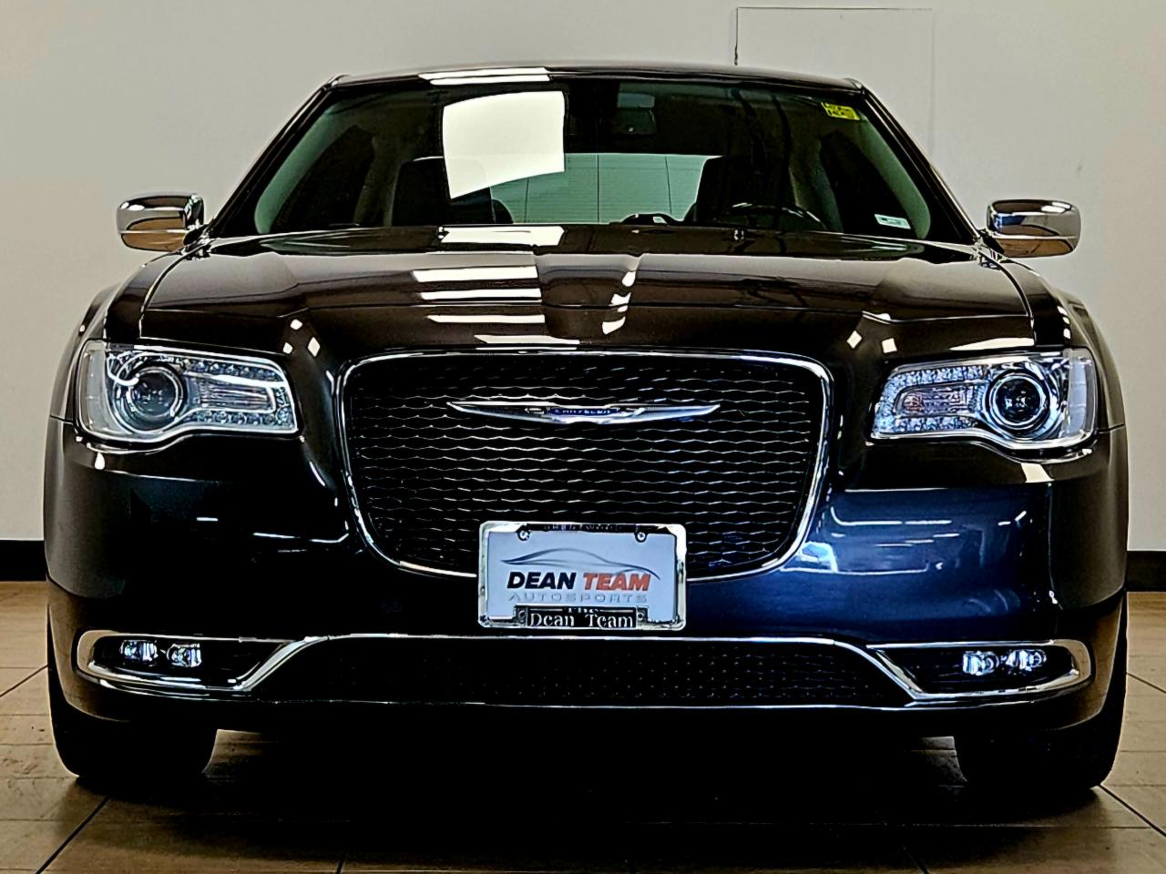 Chrysler 300 Limited RWD 2018