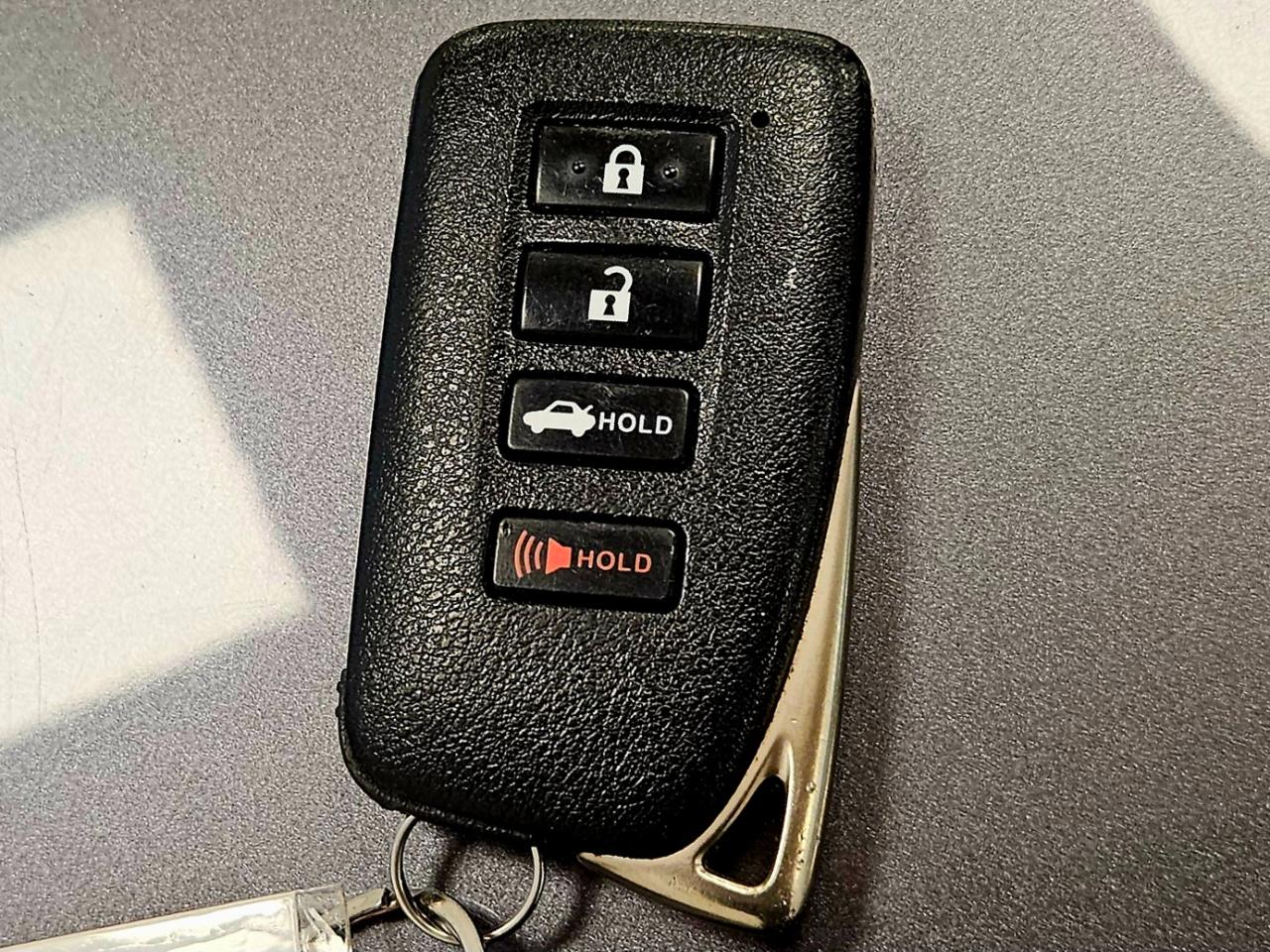 Lexus IS 250 4dr Sport Sdn RWD 2015