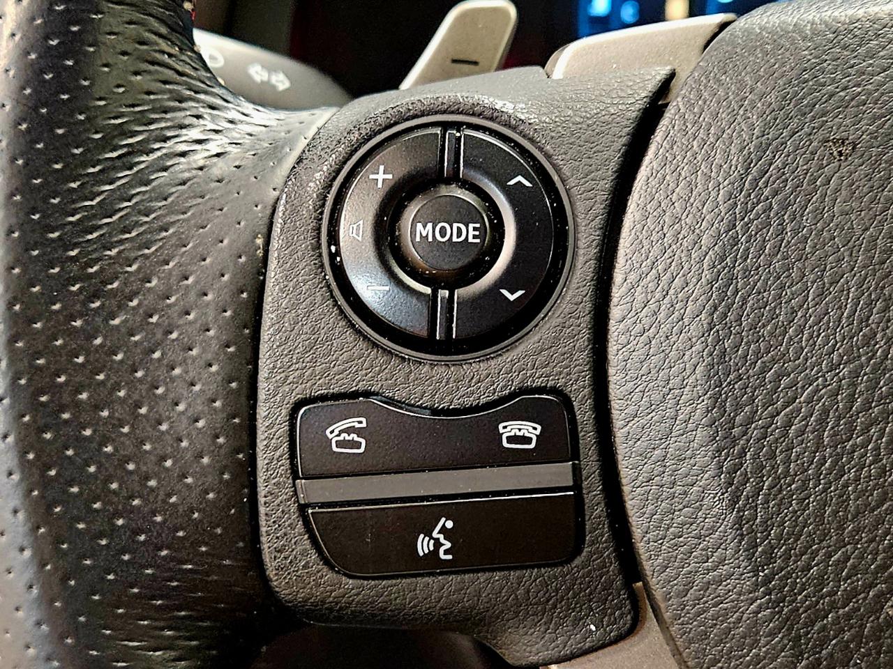 Lexus IS 250 4dr Sport Sdn RWD 2015