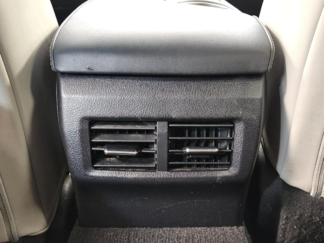 Lexus IS 250 4dr Sport Sdn RWD 2015